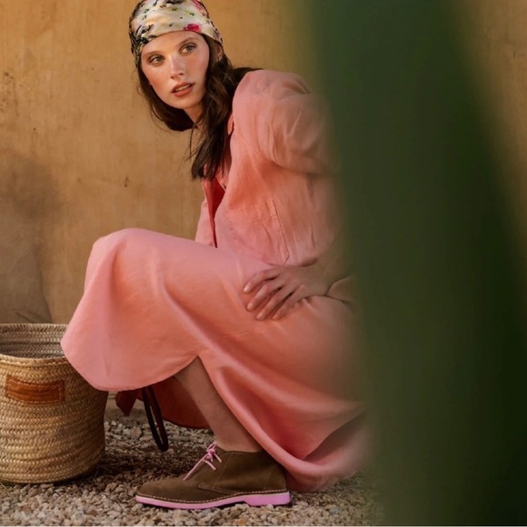 VELDSKOEN WOMEN'S HERITAGE PINK SOLE SUEDE LEATHER HANDCRAFTED BOOT SIZE 9 - Picture 4 of 8